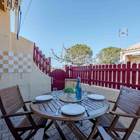 Santa Barbara-11 By Interhome