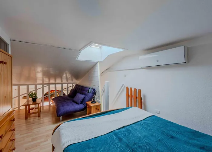 Santa Barbara-11 By Interhome