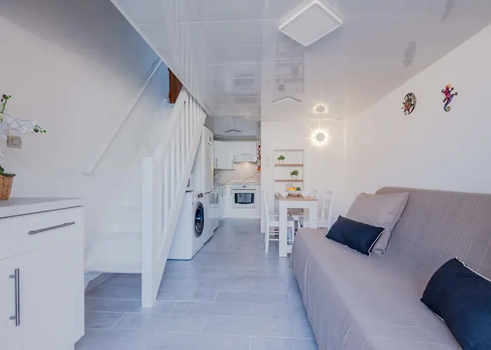 Santa Barbara-11 By Interhome *